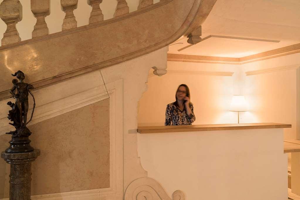 Chateau Saint-Michel - Cercle Des Grands Crus Rully  Interior foto
